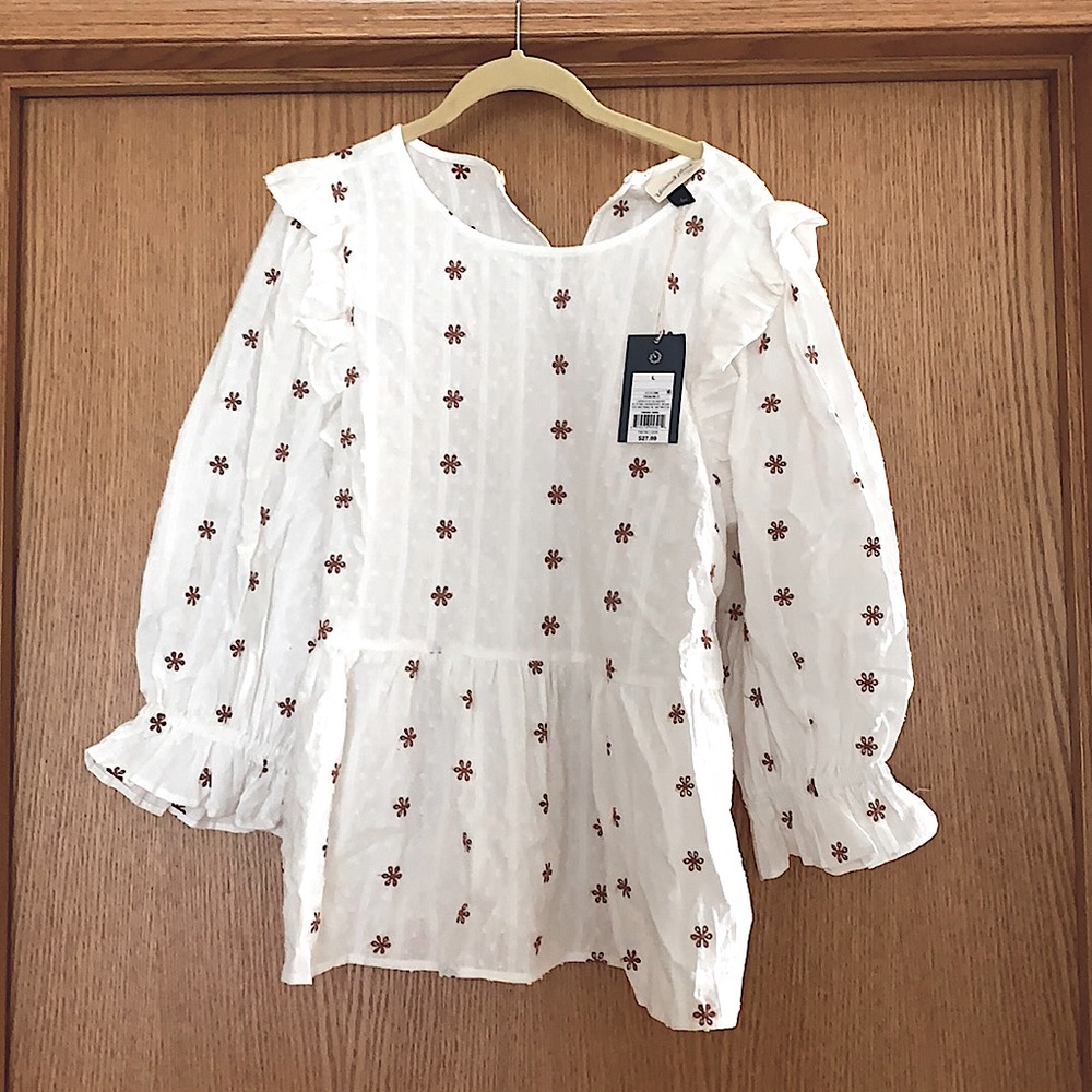 🌸 Universal Thread puff sleeve 3/4 sleeve top 🌸